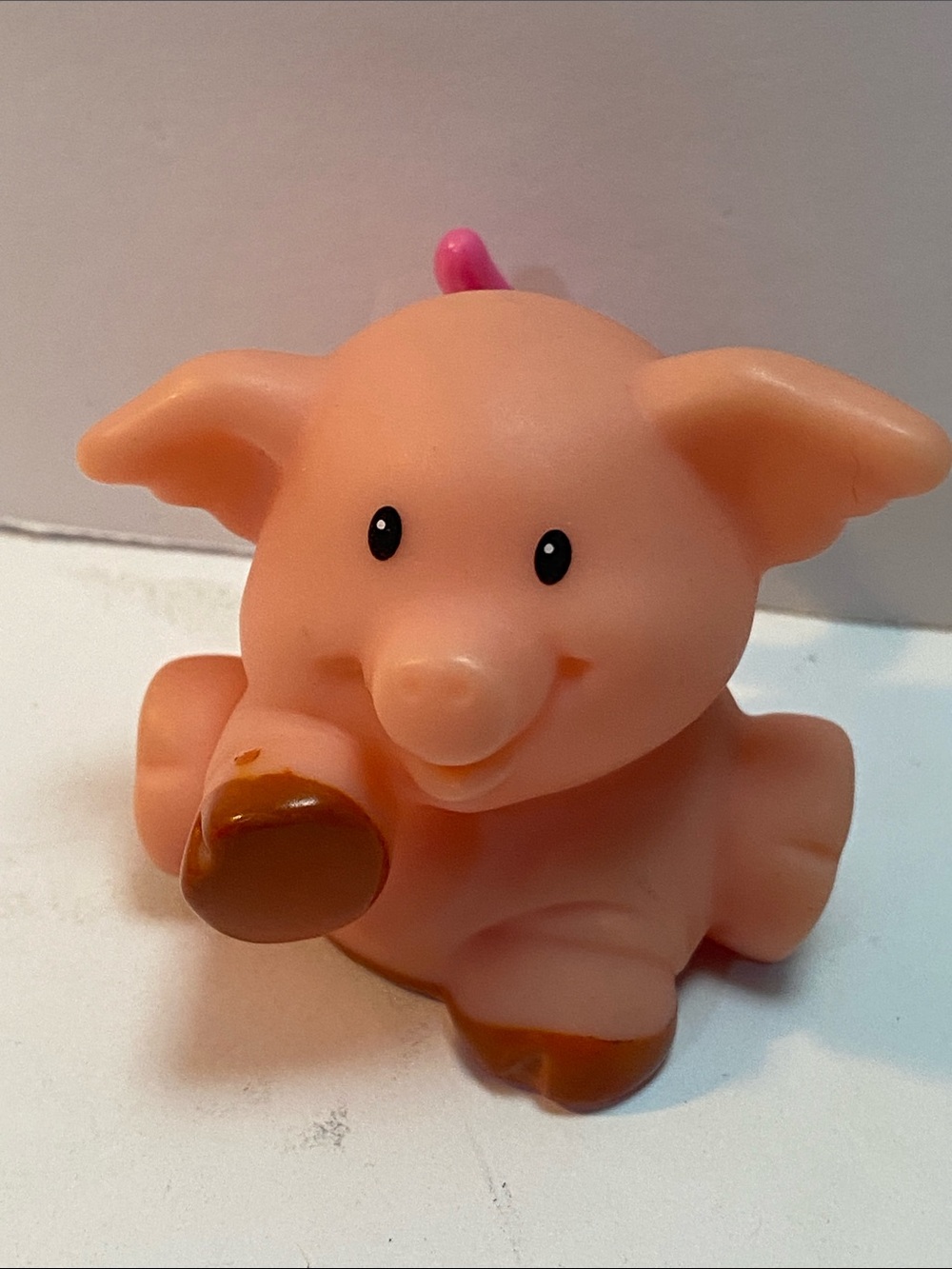 Fisher Price Little People Touch & Feel Pink Muddy Farm Pig For Stable Zoo Ark
